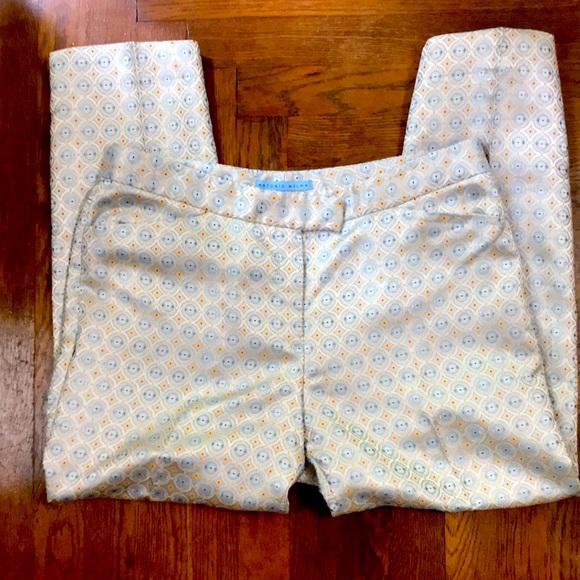 ANTONIO MELANI Pants - Antonio Melani Geometric Print Cropped Trousers